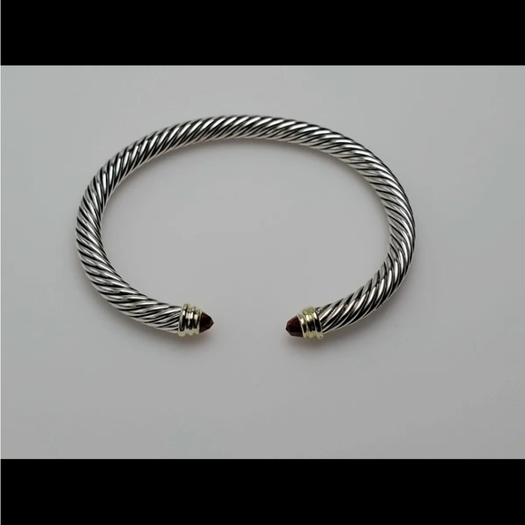 David Yurman Cable Classics Bracelet with Garnet and 14K Gold, 5mm - Picture 3 of 8